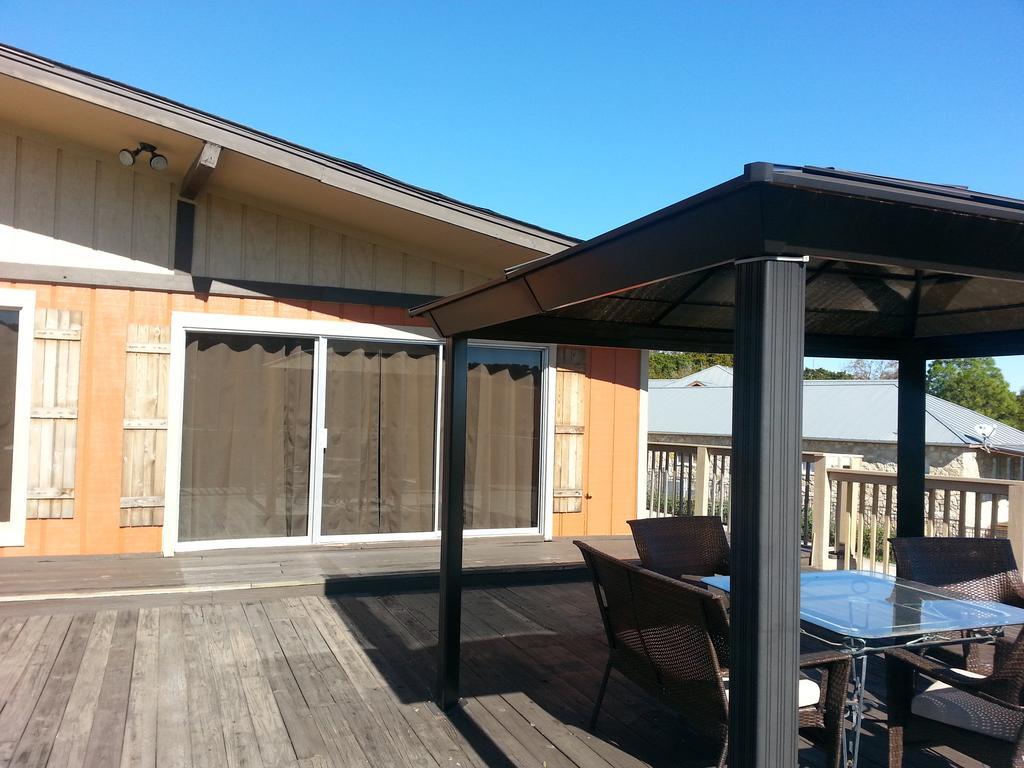 Lodge At Turkey Cove Canyon Lake Exteriör bild