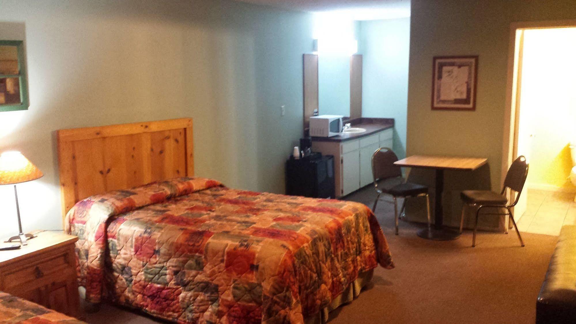 Lodge At Turkey Cove Canyon Lake Exteriör bild